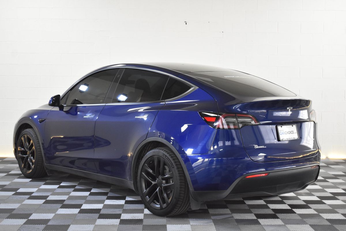 2023 Tesla Model Y Long Range Dual Motor All-Wheel Drive