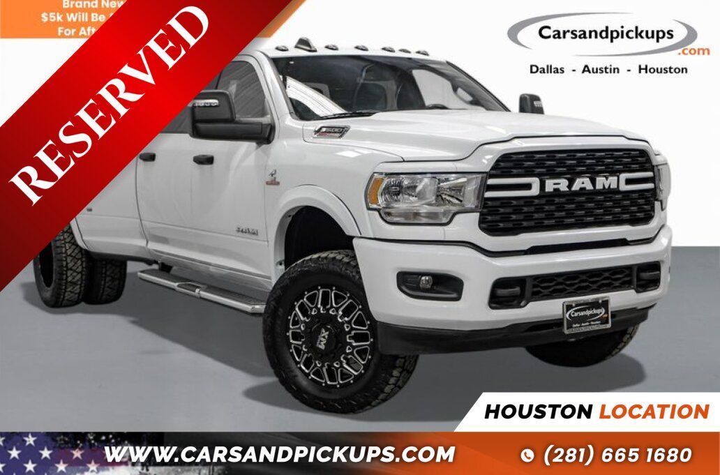 White 2024 RAM 3500 Big Horn Crew Cab LB DRW 4WD Pickup Truck Four-Wheel Drive 6-Speed Automatic