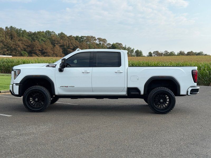 2024 GMC Sierra 2500HD AT4 - Photo 8