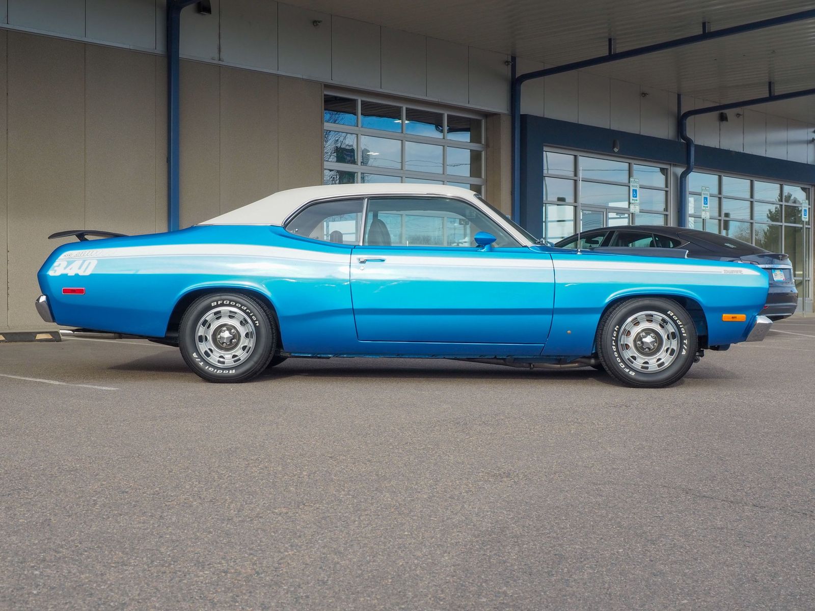 1972 Plymouth Duster 11