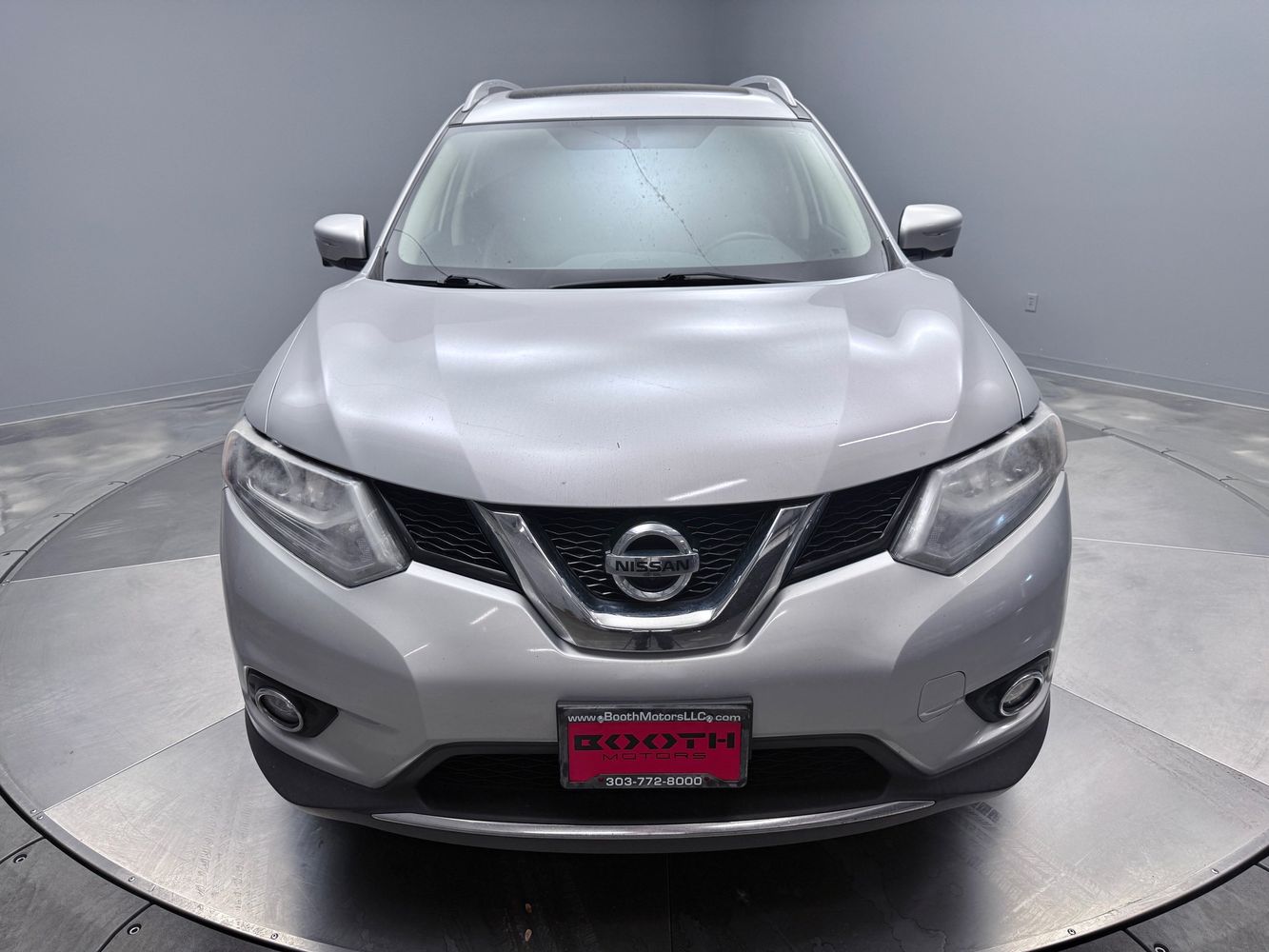 2015 Nissan Rogue SL photo 2