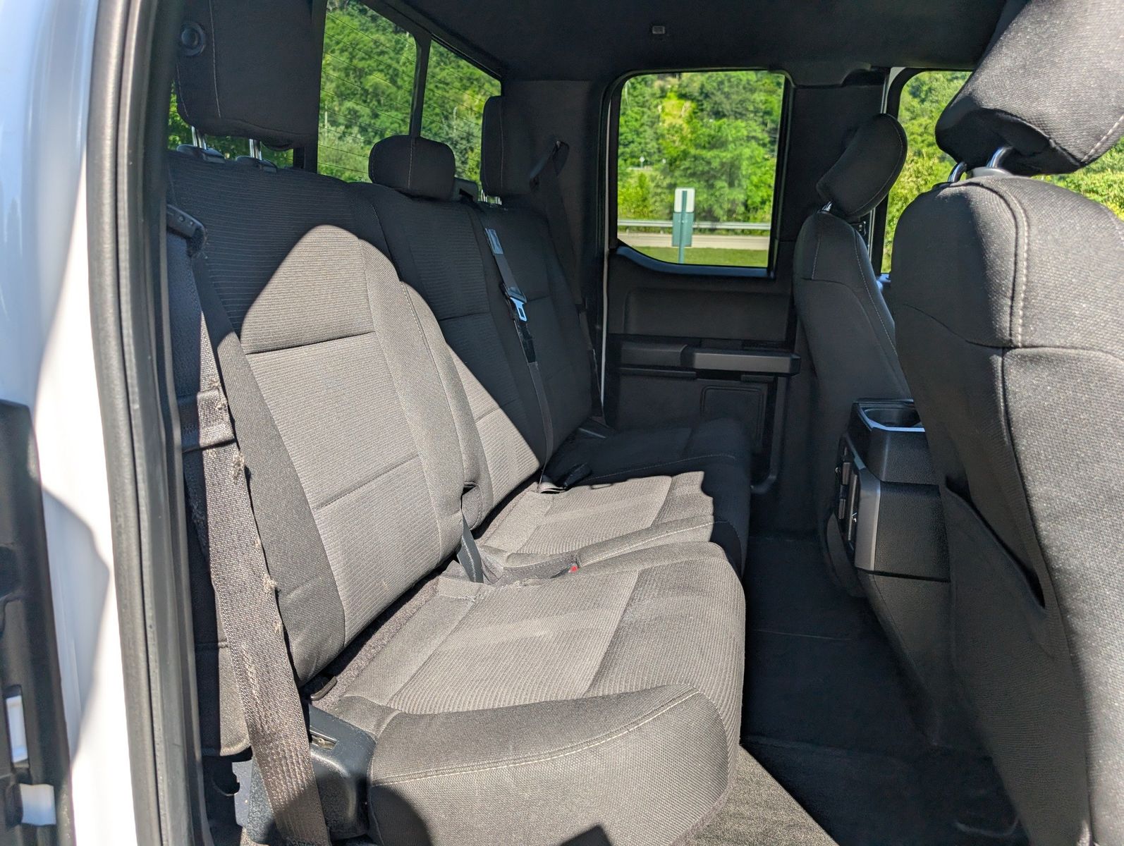 2015 Ford F-150 75