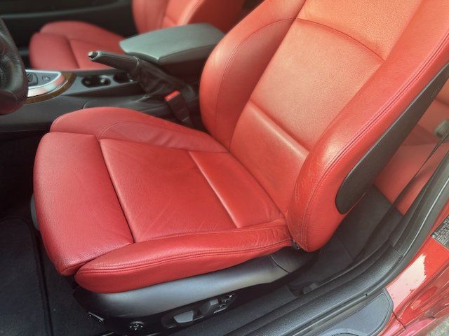 2011 BMW 1 Series 135i - Photo 38