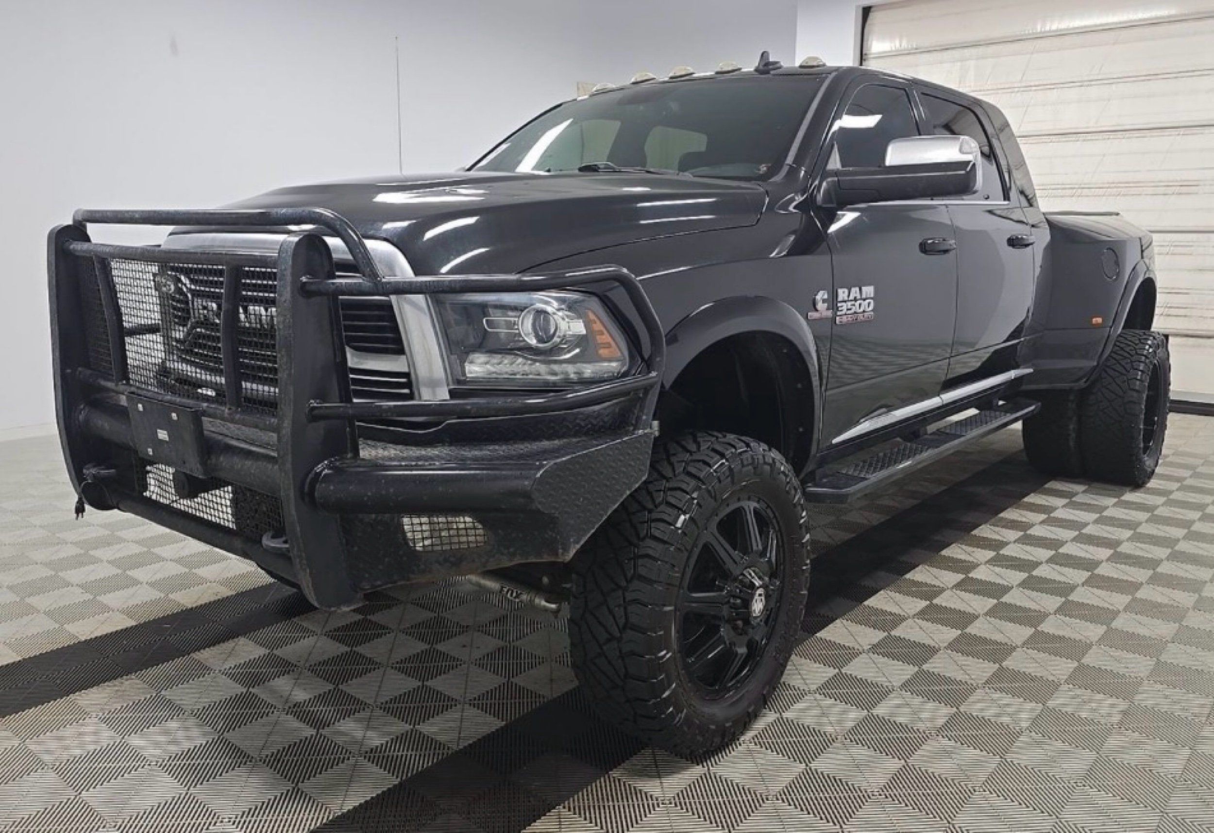 2018 RAM 3500 Laramie Limited 4X4 Mega Cab's photo