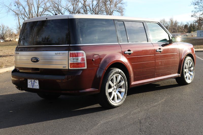 2009 Ford Flex Photos