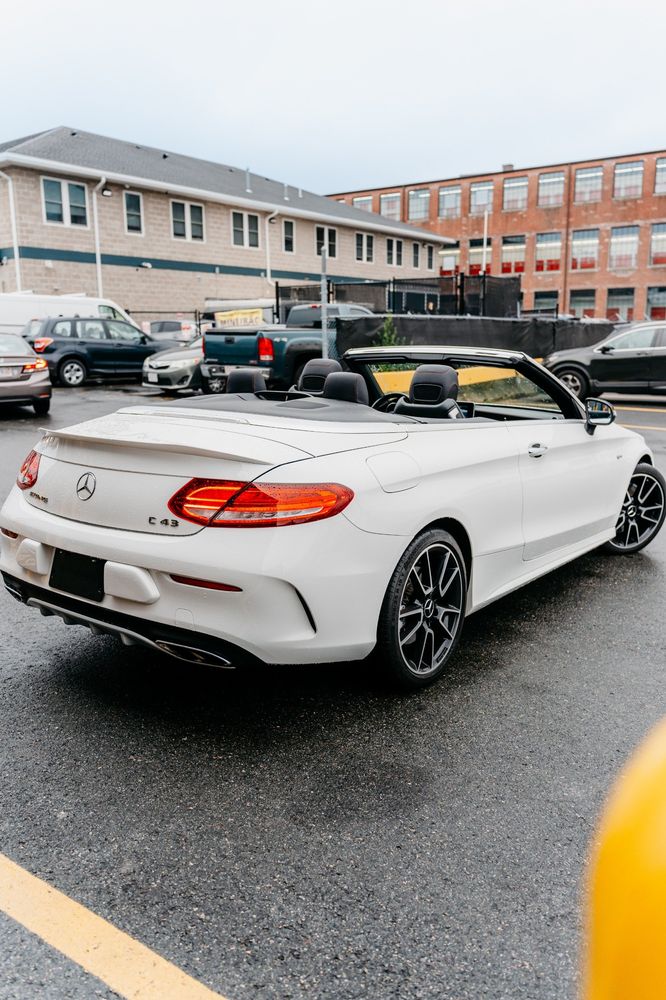 2018 Mercedes Benz C AMG 43 4MATIC photo 4