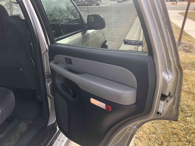 2000 Chevrolet Tahoe LS Broomfield Auto Sales