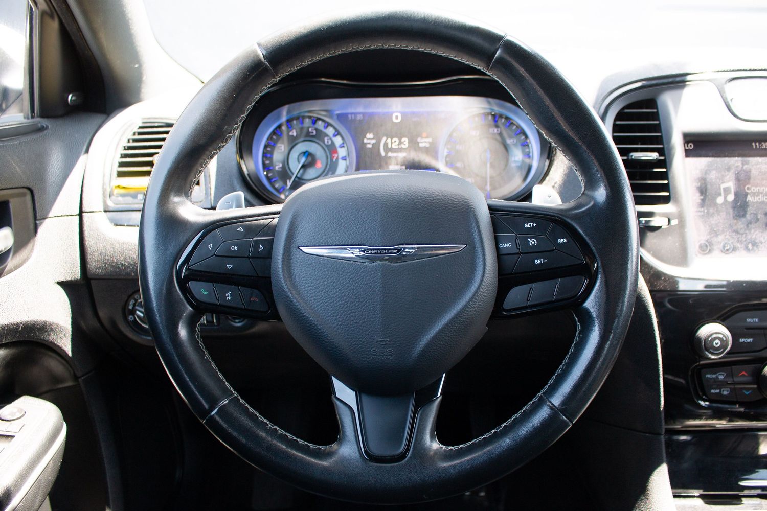 2020 Chrysler 300 S - Photo 8