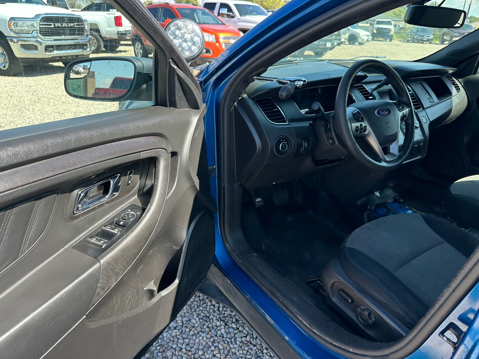 2013 Ford Taurus photo 33