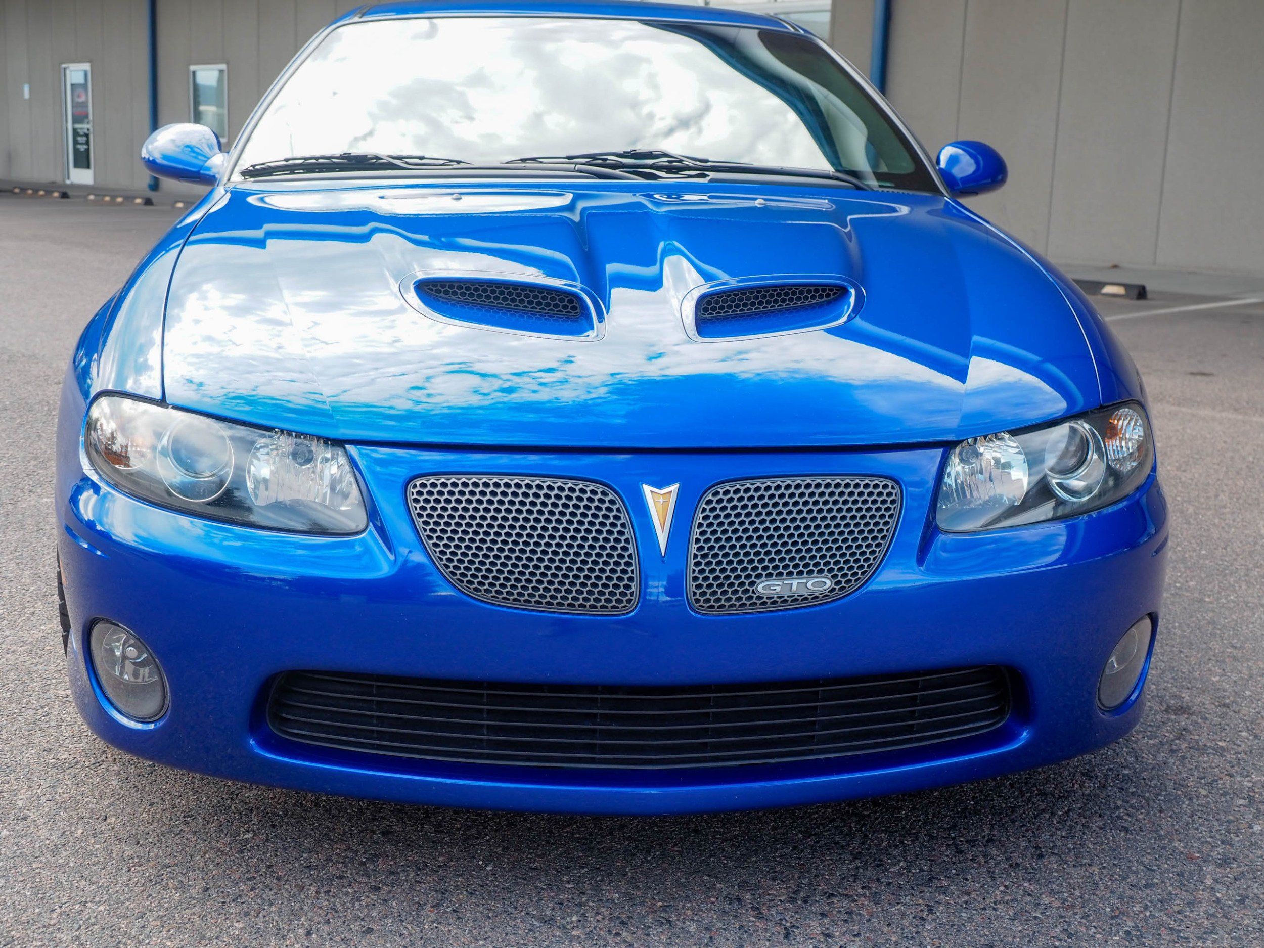 2006 Pontiac GTO Blue 