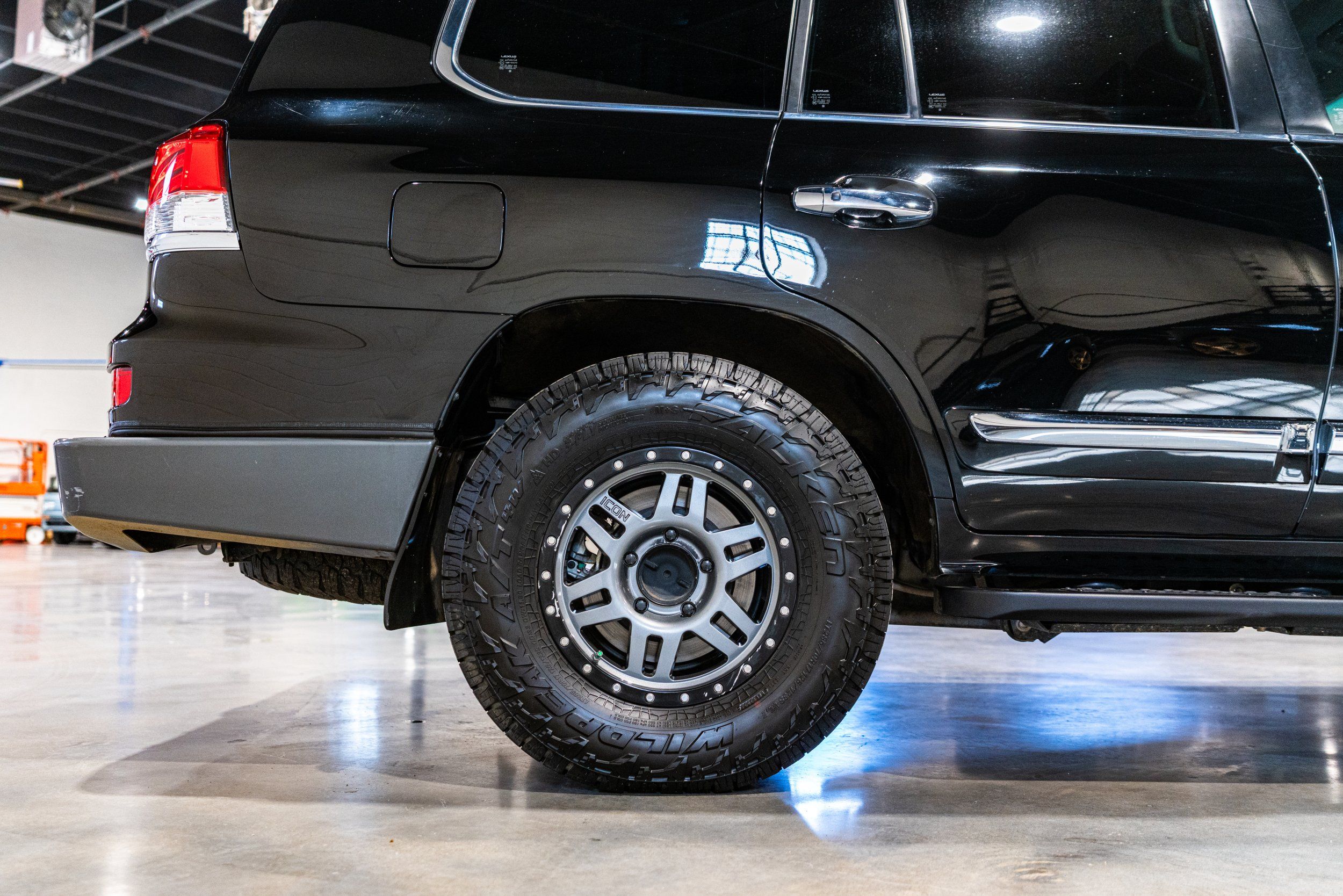 2013 Lexus LX 570, photo 18
