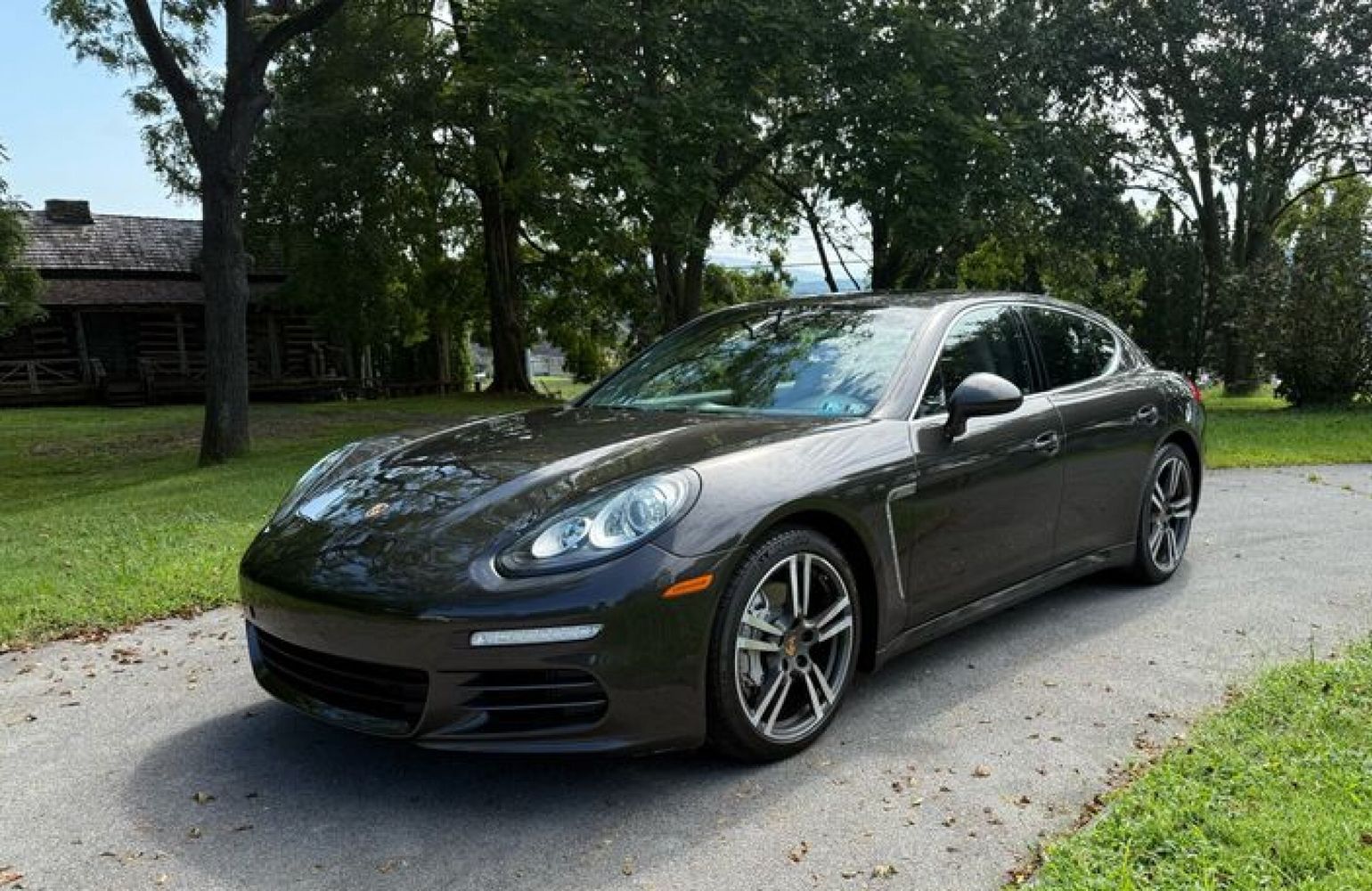 2015 Porsche Panamera 4S photo 5