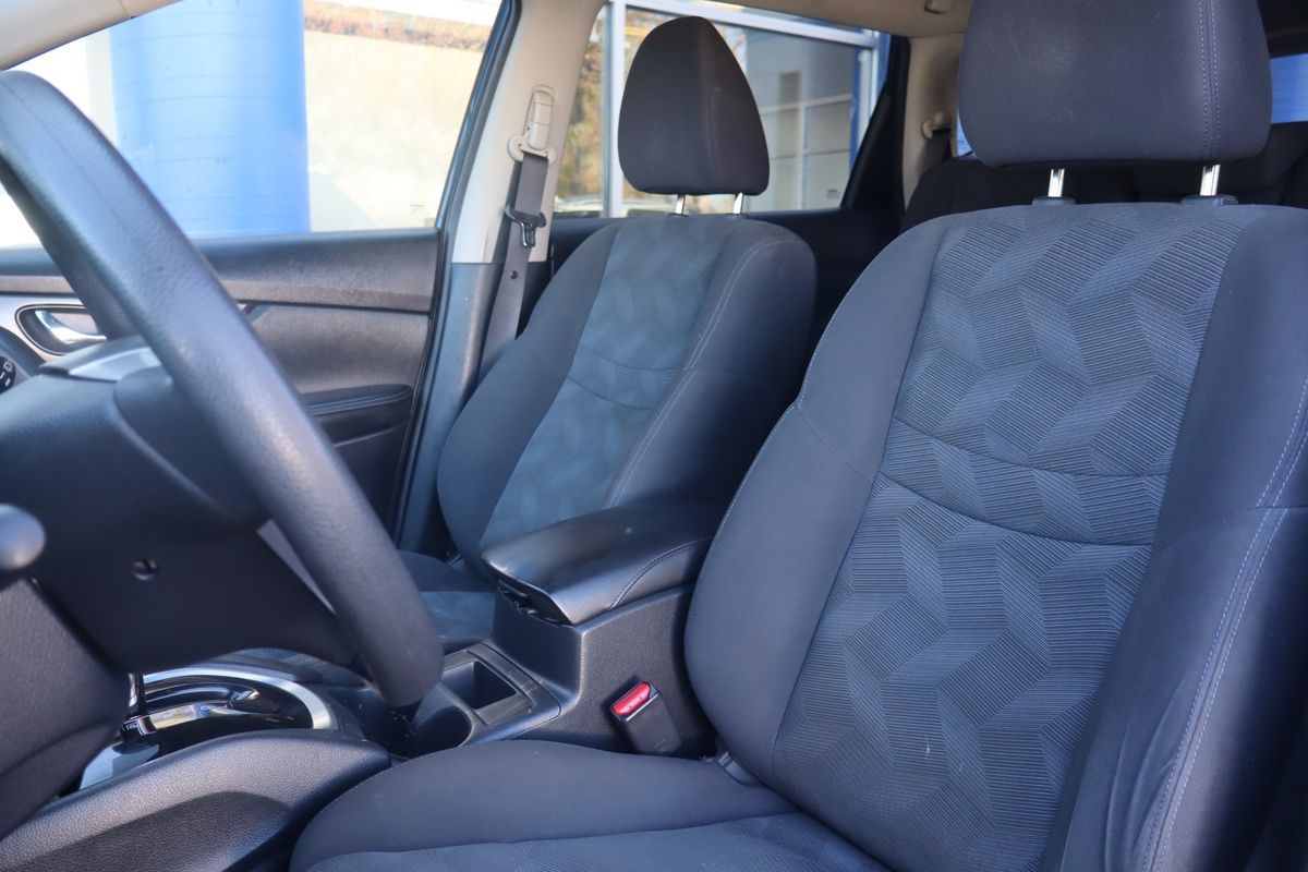 2016 Nissan Rogue SV AWD