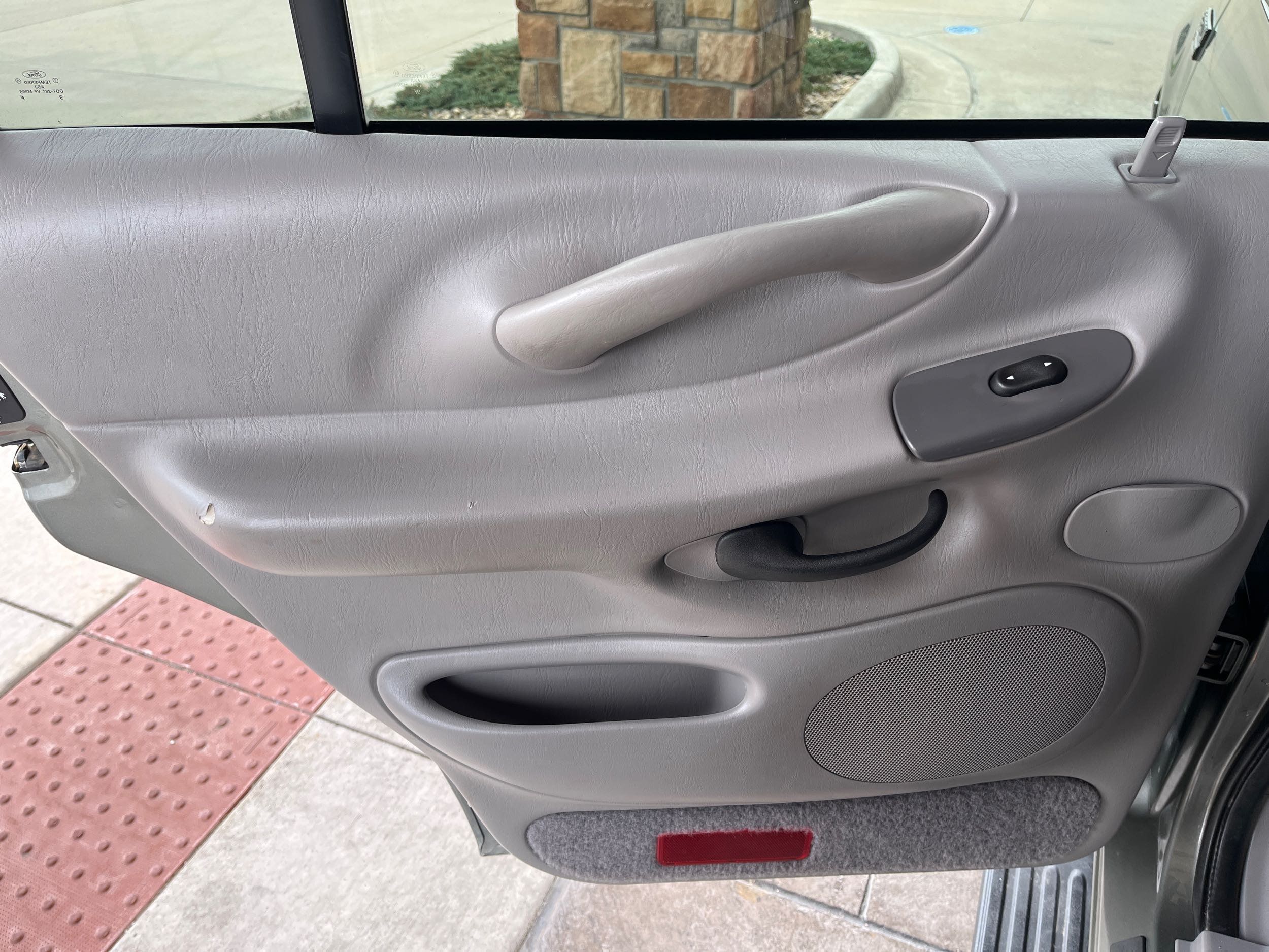 1999 Ford Expedition XLT photo 13