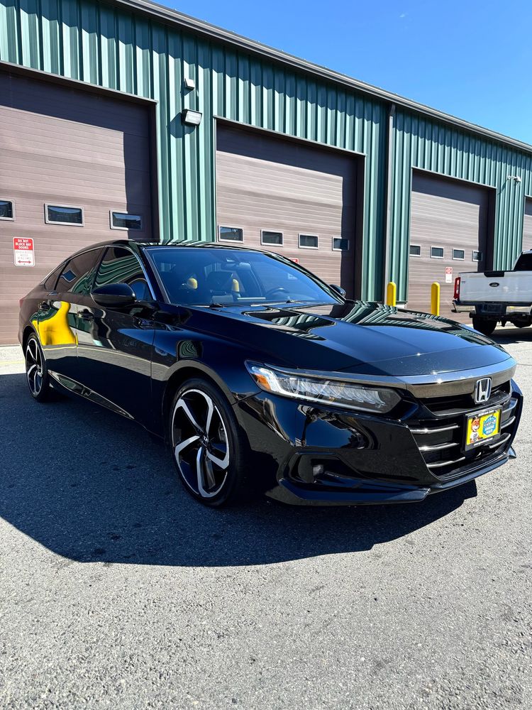2021 Honda Accord Sport photo 3