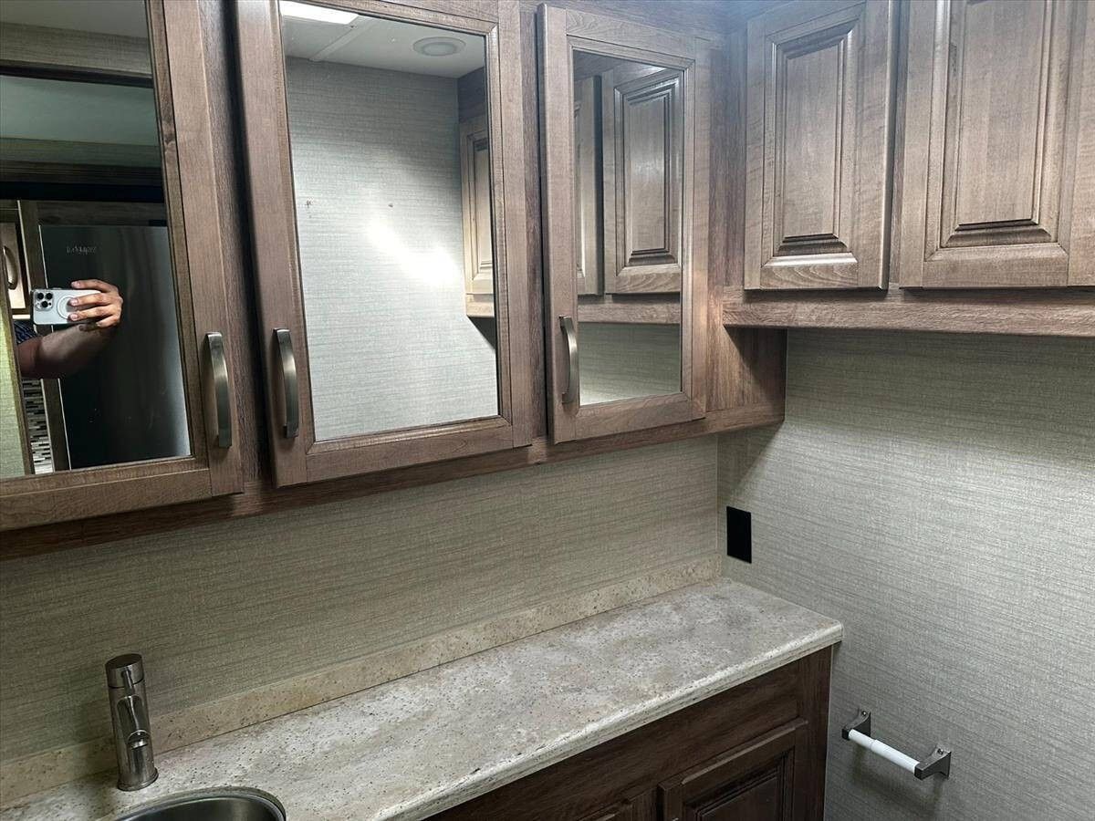 2019 Jayco Embark 83