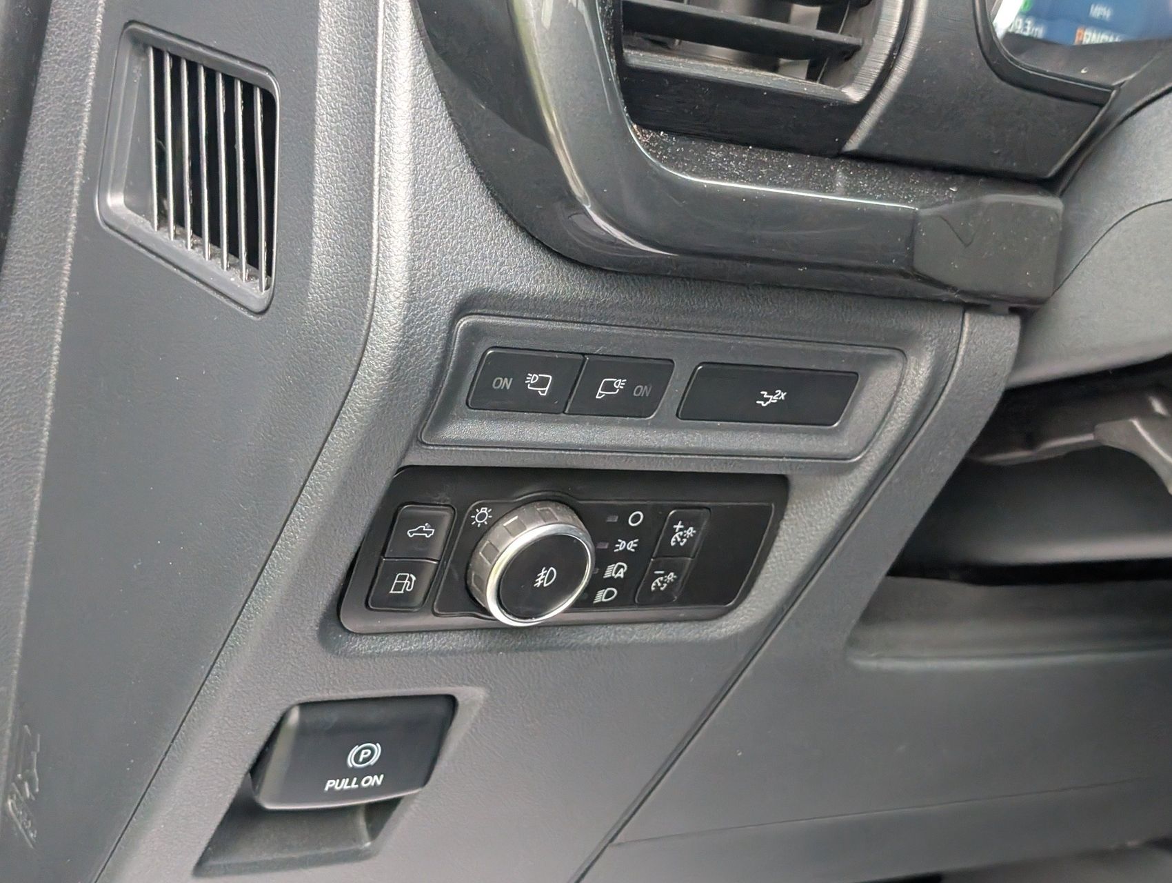 2023 Ford F-150 42