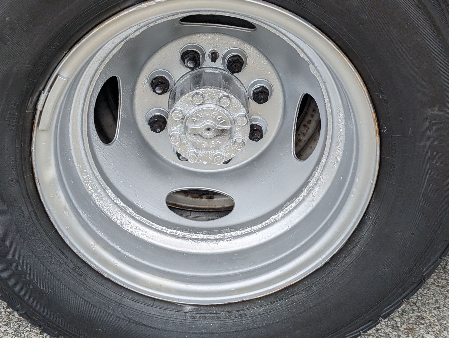 2016 Ford E-350 69