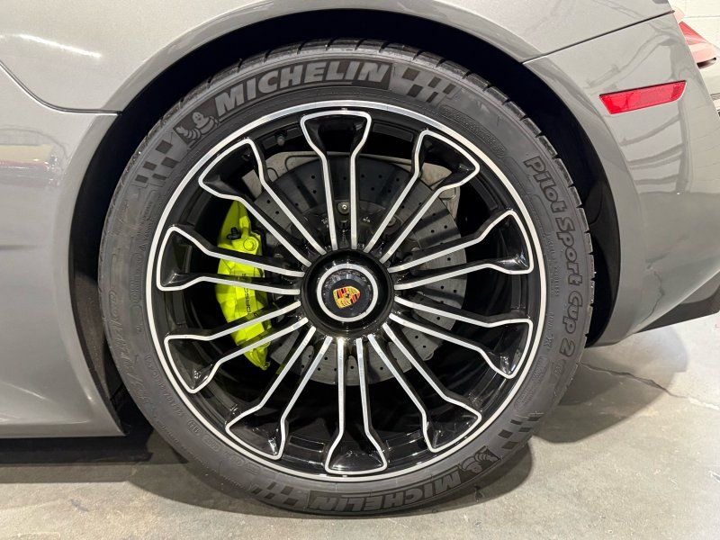 2015 Porsche 918 Spyder, photo 19