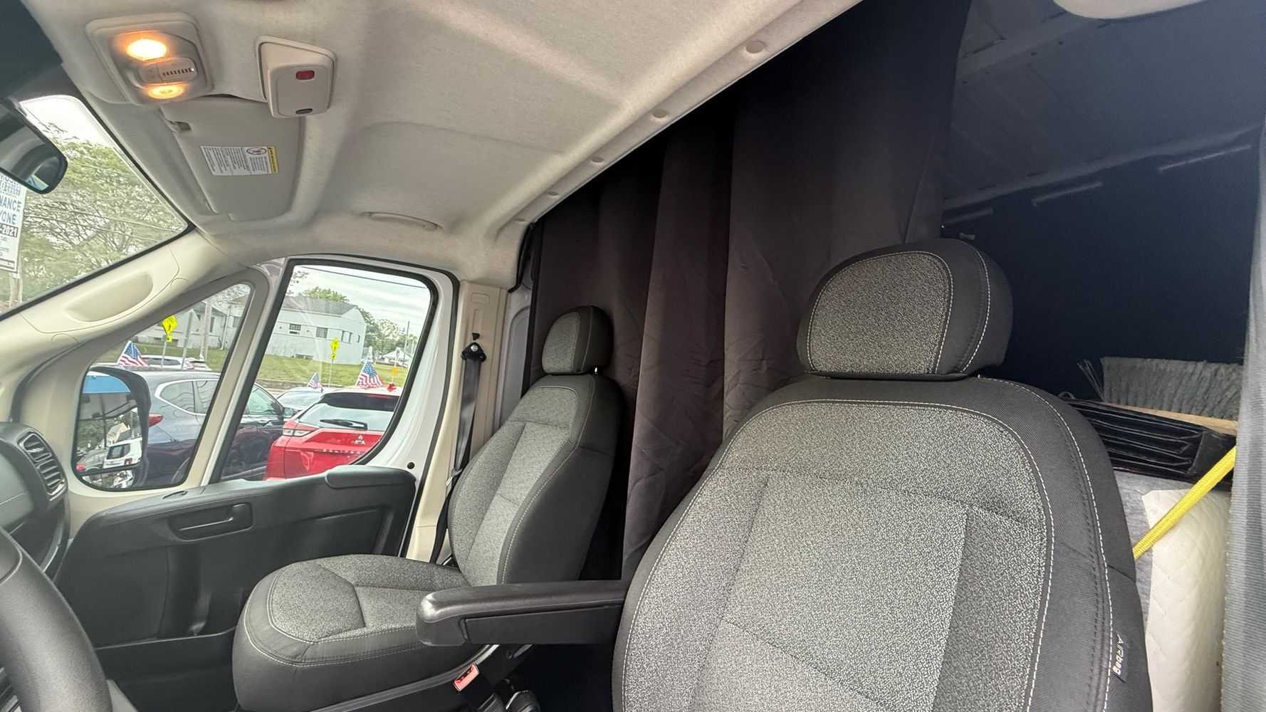 2022 Ram 3500 photo 8
