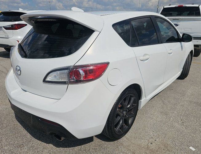2013 Mazda Mazda3 Touring photo 4