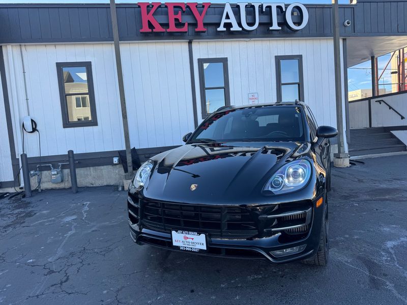 2015 Porsche Macan Turbo