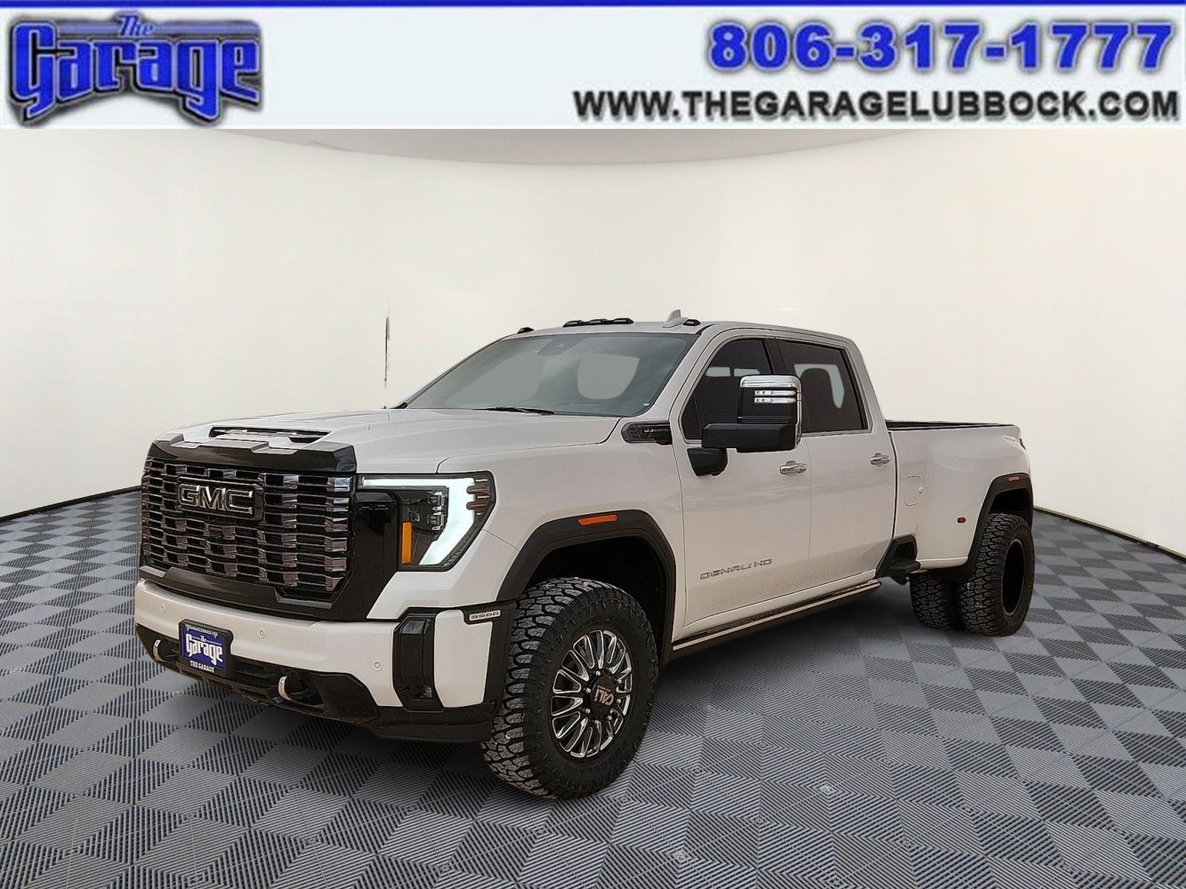 2025 GMC Sierra 4WD Crew Cab LB DRW Denali Ultimate's photo