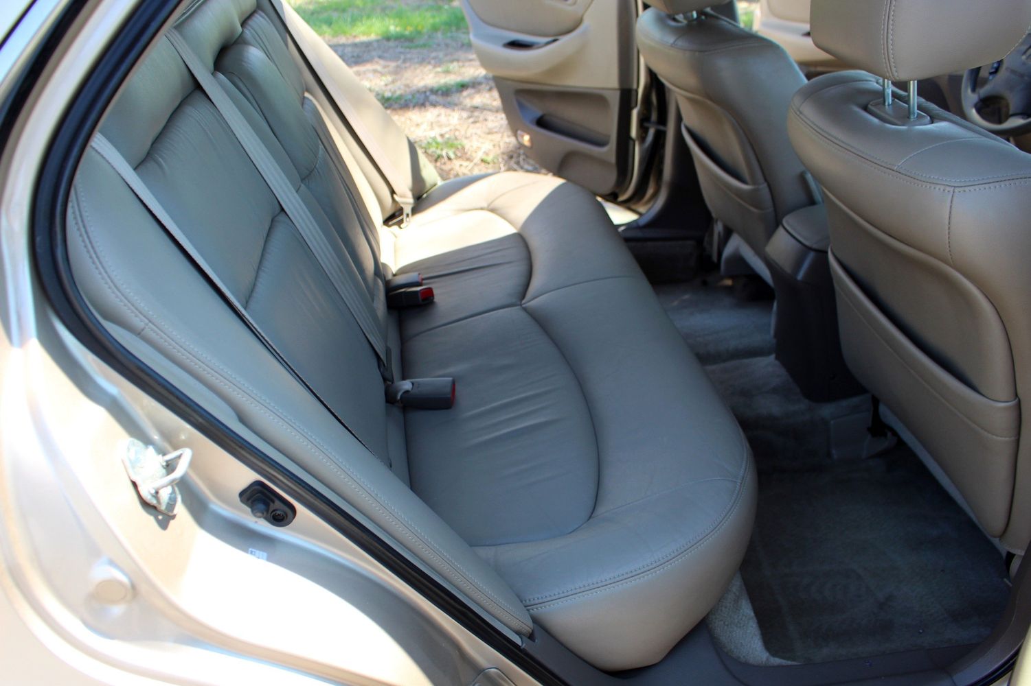 2002 Honda Accord EX w/Leather | Victory Motors of Colorado