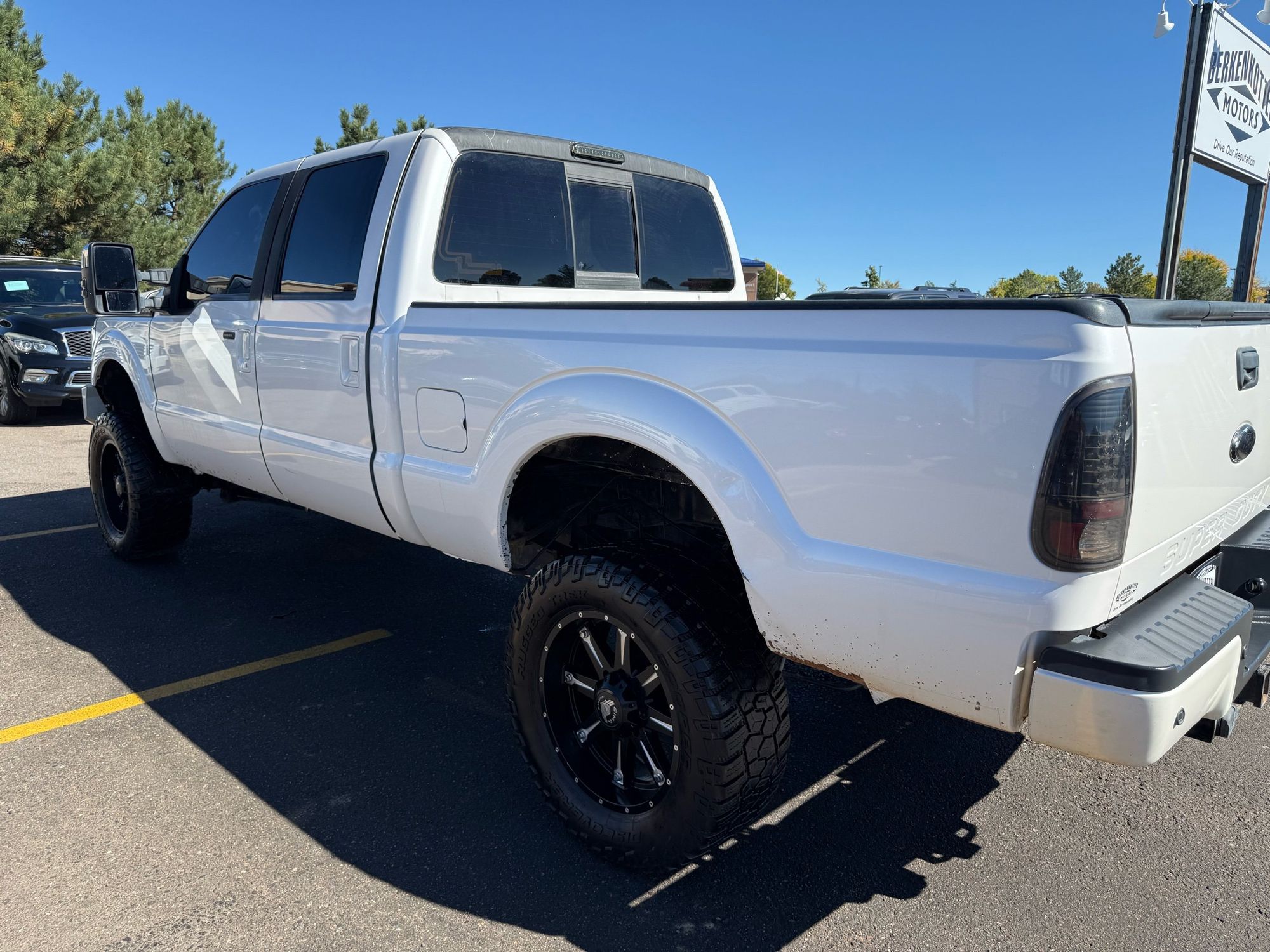 2012 Ford F-350 Lariat photo 39