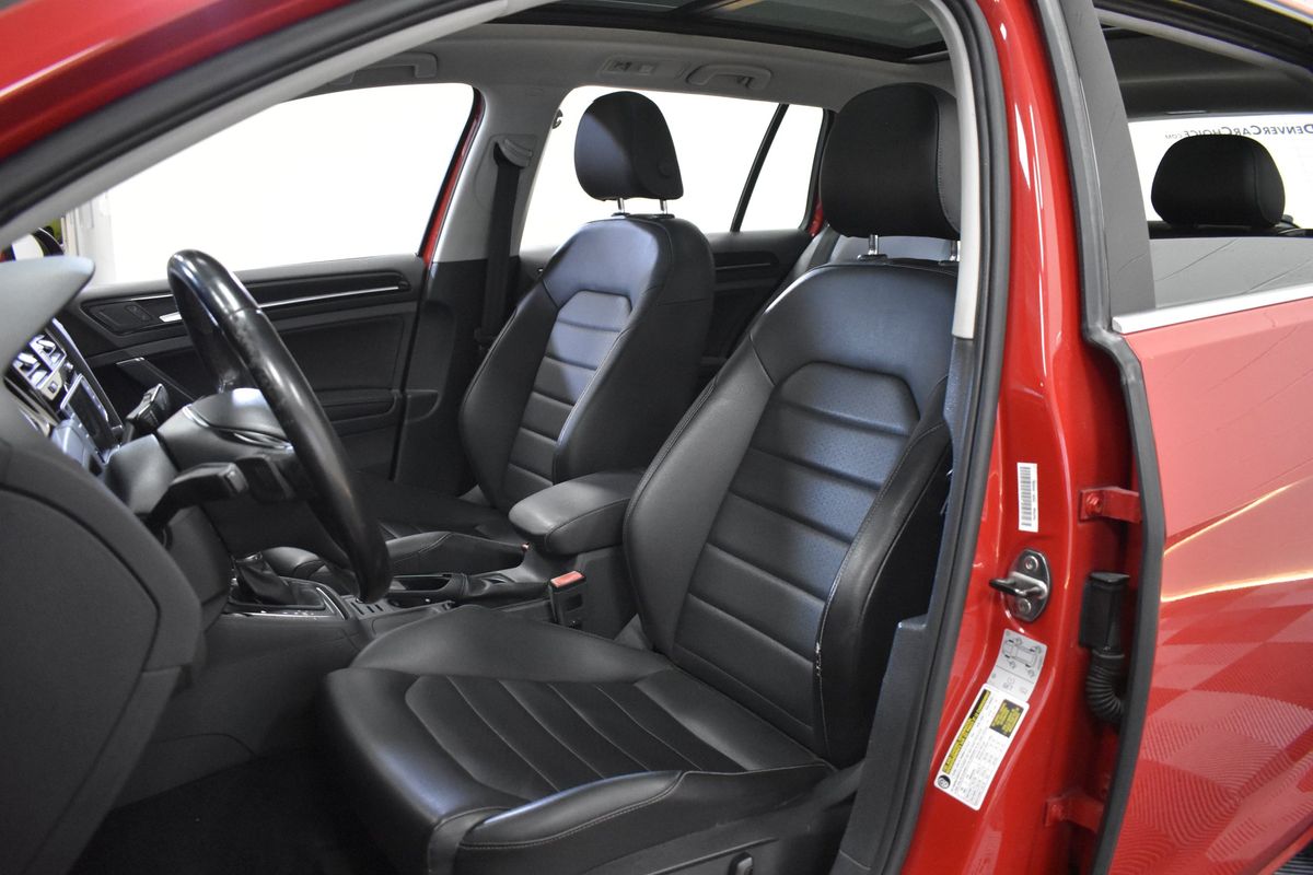 2017 Volkswagen Golf SportWagen TSI SEL