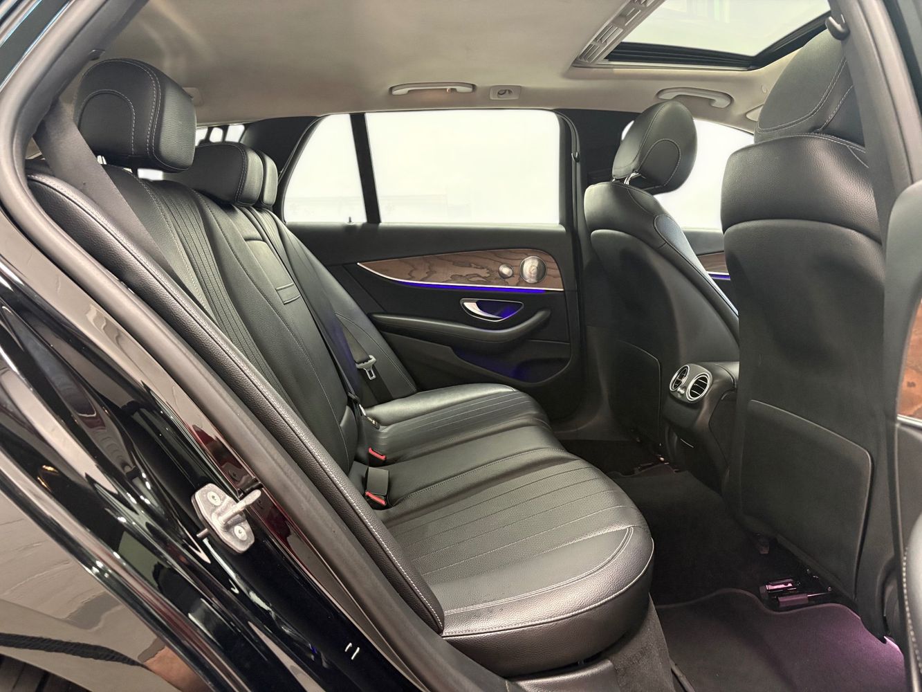 2017 Mercedes-Benz E-Class E400 - Photo 16