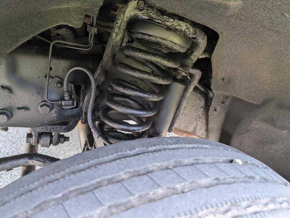 2011 Ford F-550 Super Duty 87