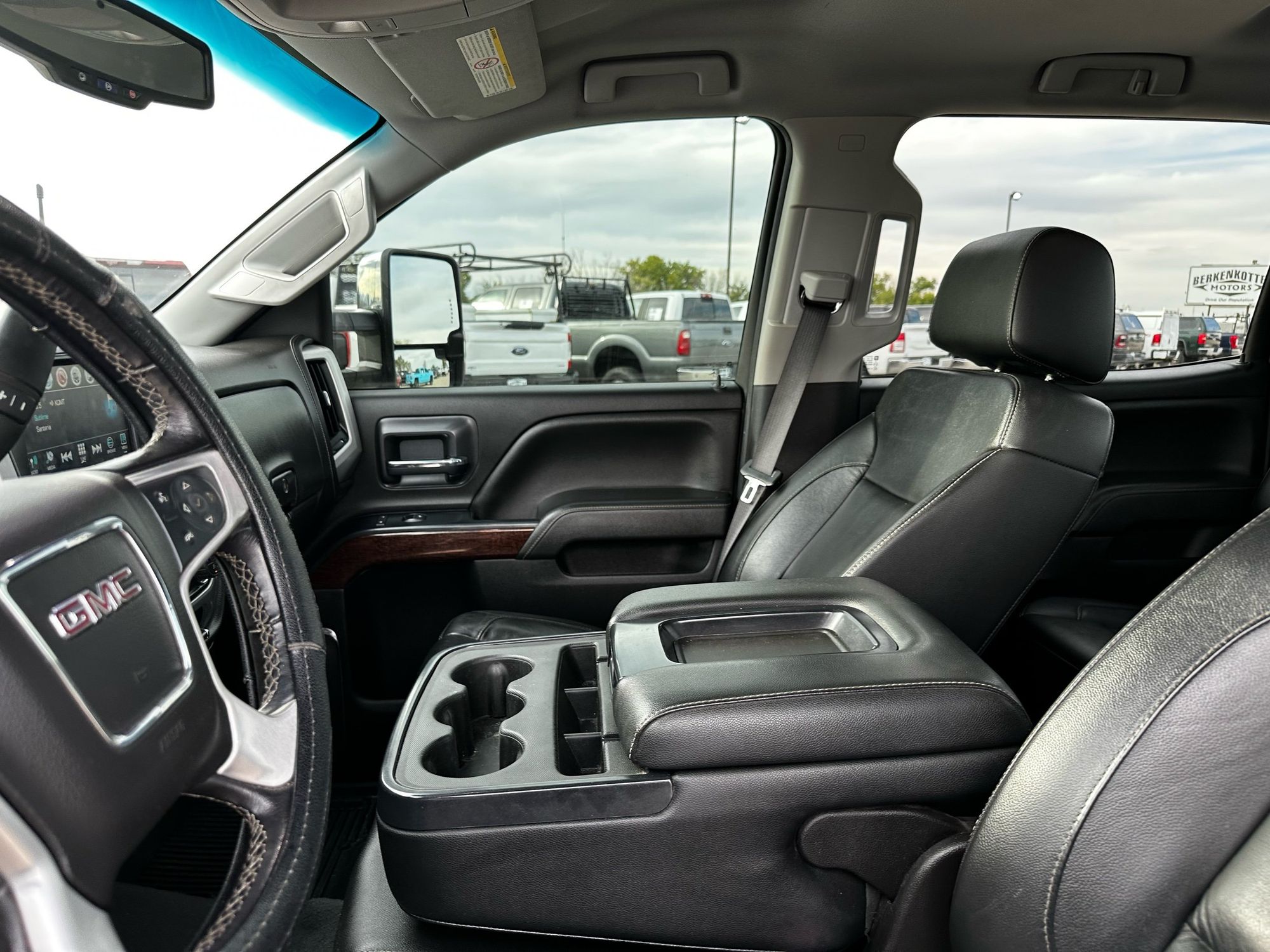 2019 Gmc Sierra SLT Denali photo 33