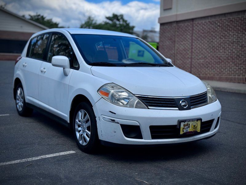 2007 Nissan Versa 1.8 S Auto's photo