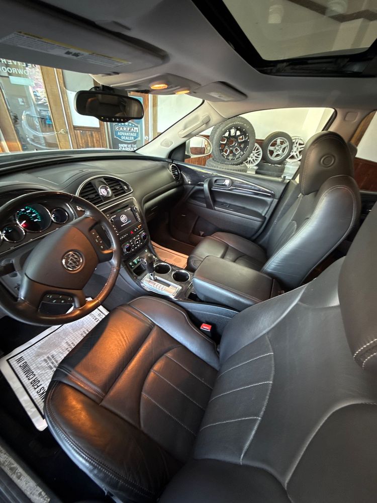 2017 Buick Enclave Premium photo 21