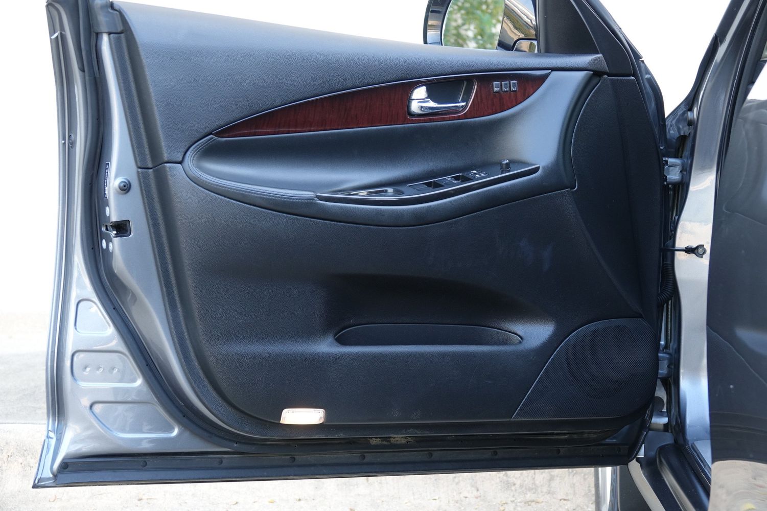 2017 Infiniti QX50 photo 35