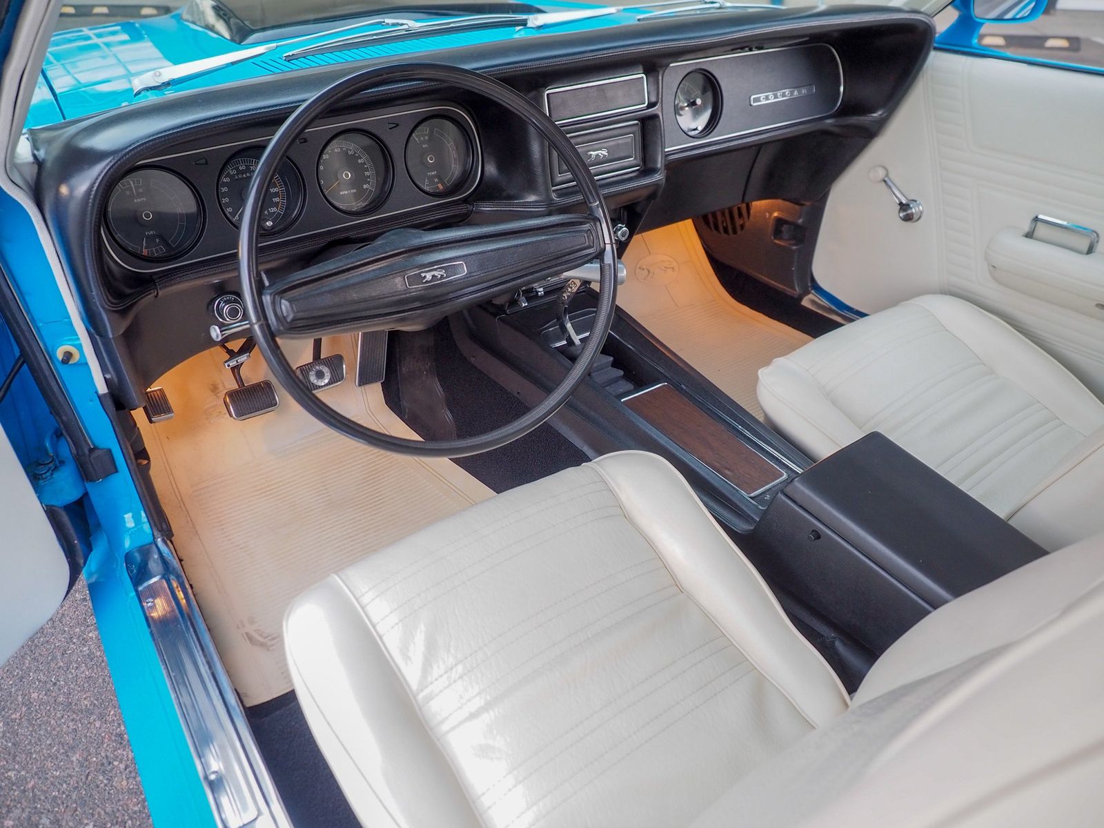 1970 Mercury Cougar 57