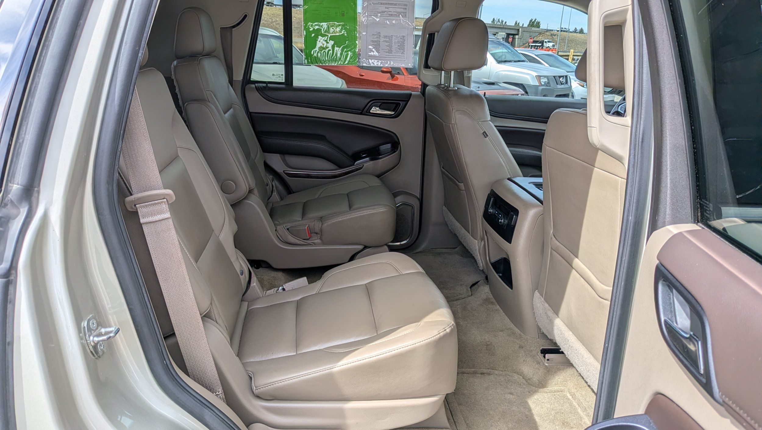 2016 Chevrolet Tahoe LT - Photo 14