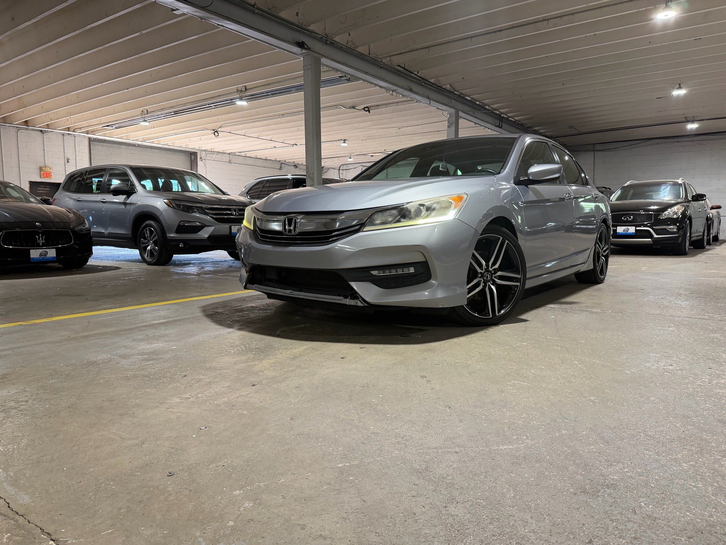2017 Honda Accord Sport CVT w/Honda Sensing's photo