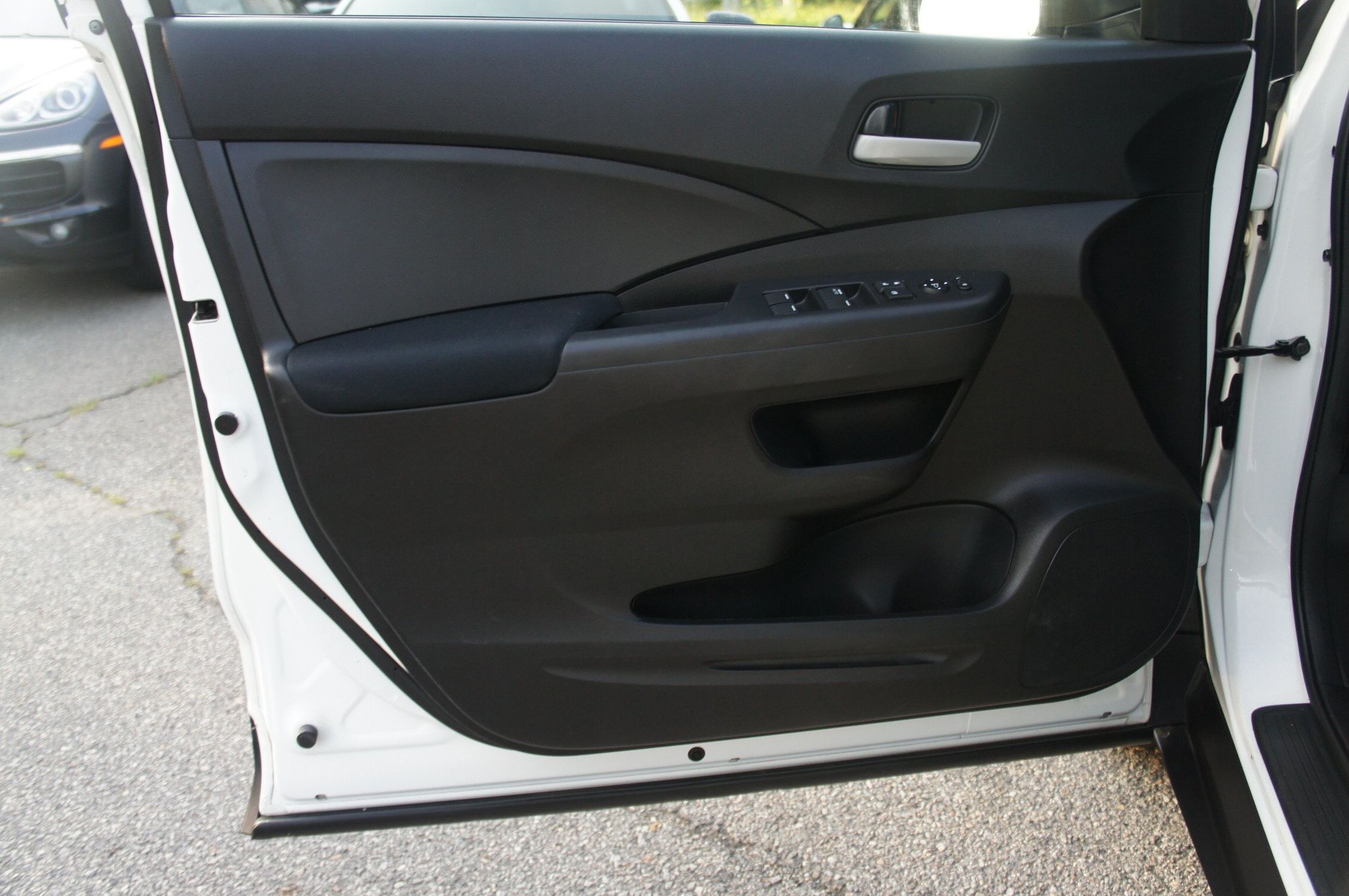 2016 Honda CR-V LX photo 24