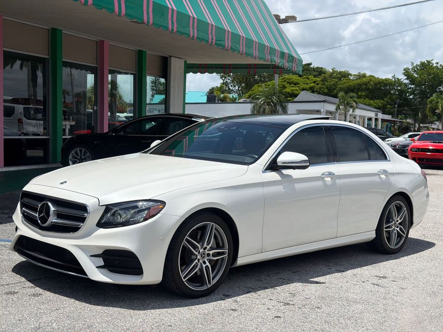 2019 Mercedes-Benz E-Class E 300 RWD photo