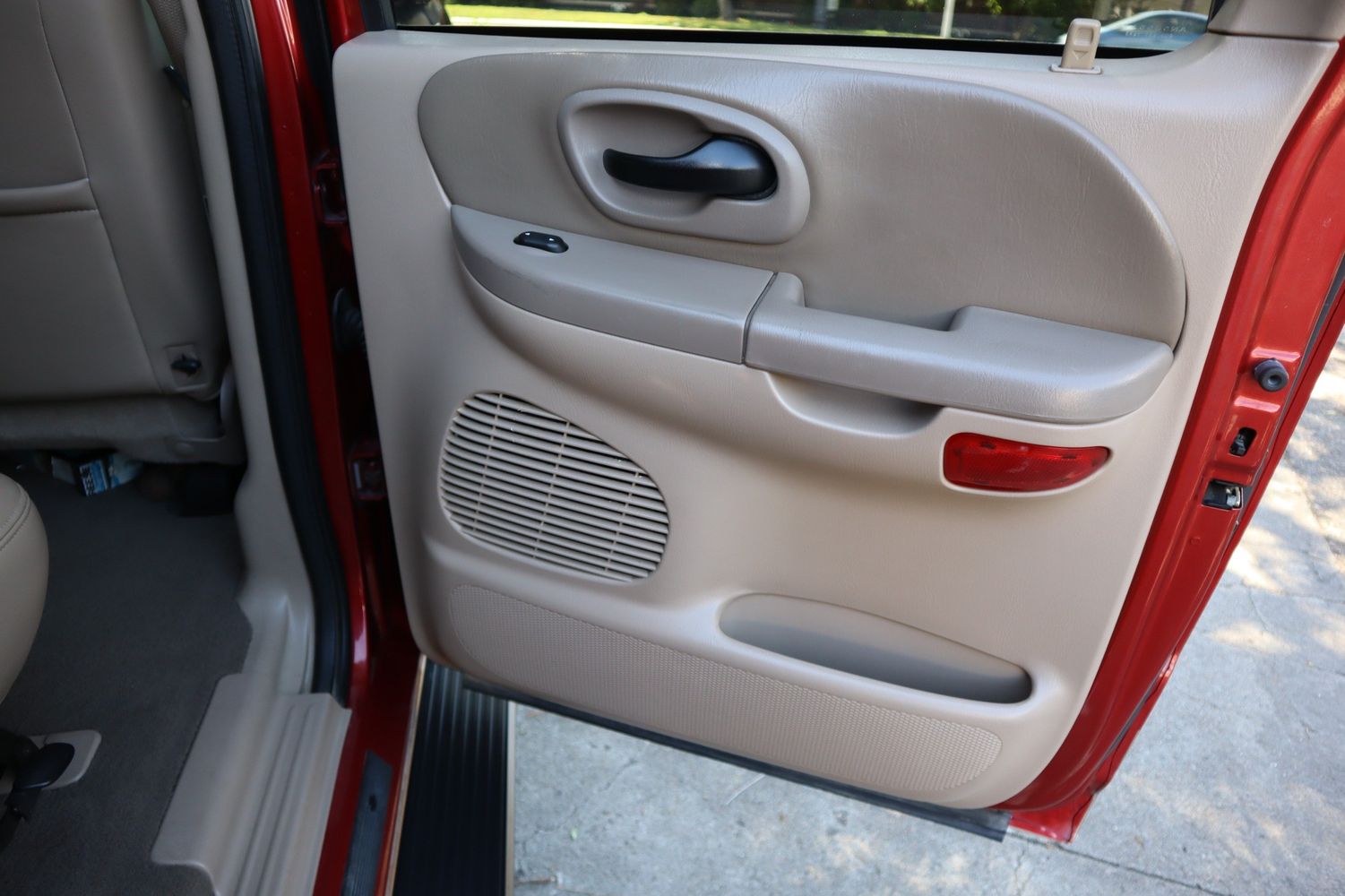 2002 Ford F-150 Lariat | Victory Motors of Colorado