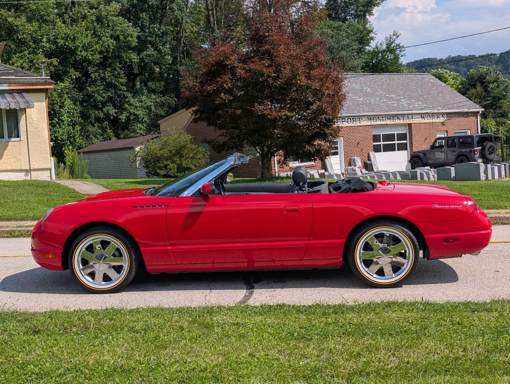 2002 Ford Thunderbird 69