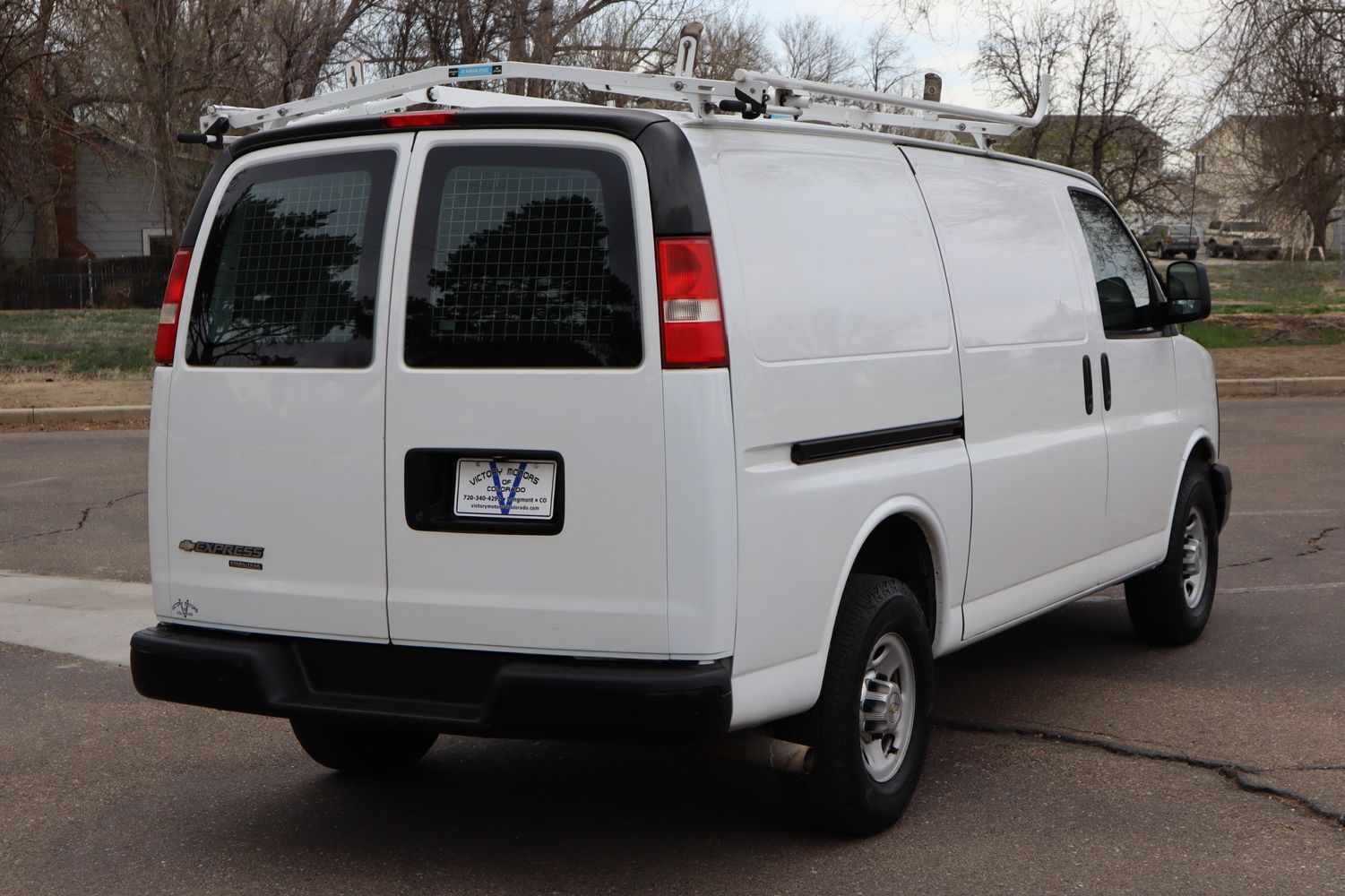 2013 Chevy Express 2500null