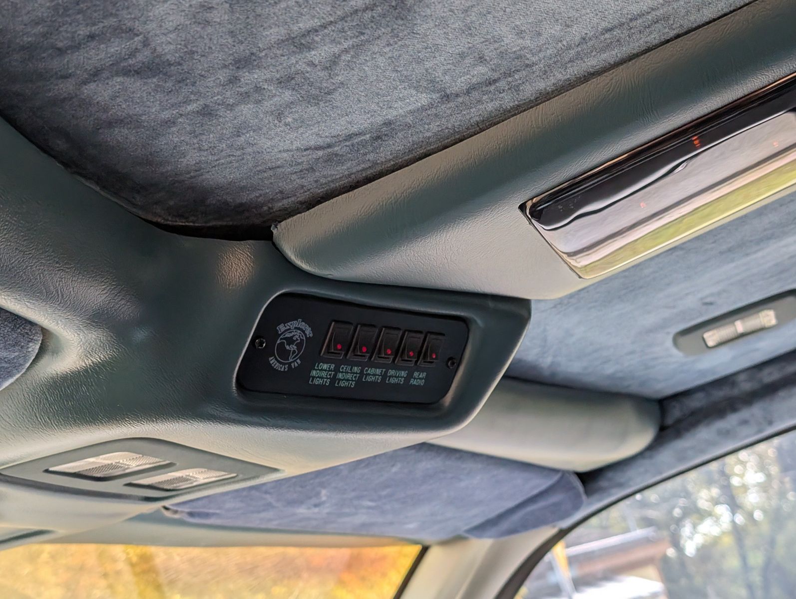 1997 Chevrolet Express G1500 71