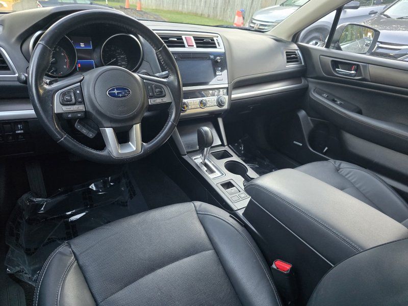 2017 Subaru Legacy 2.5i Limited photo 9