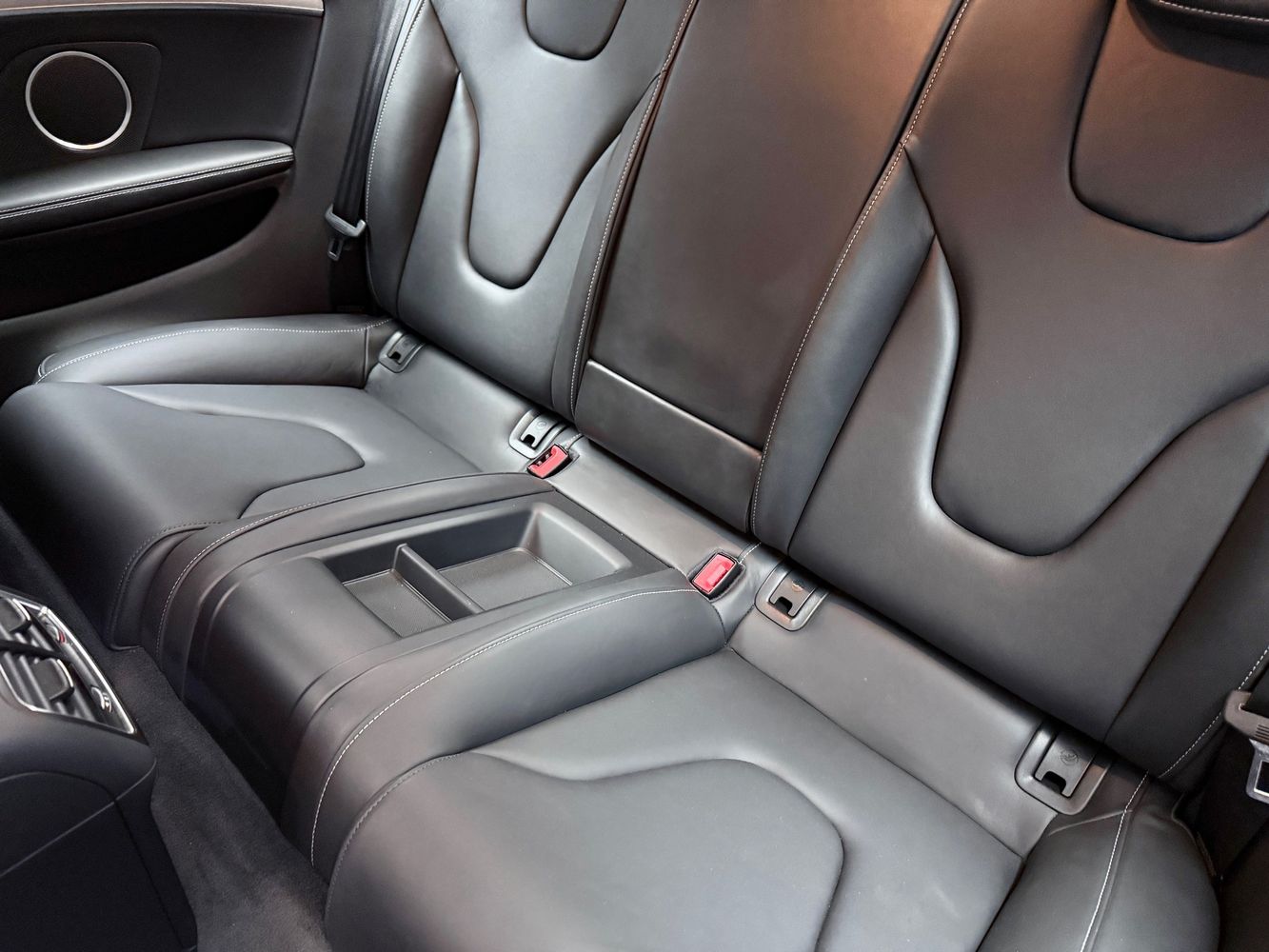 2013 Audi S5 Prestige photo 13