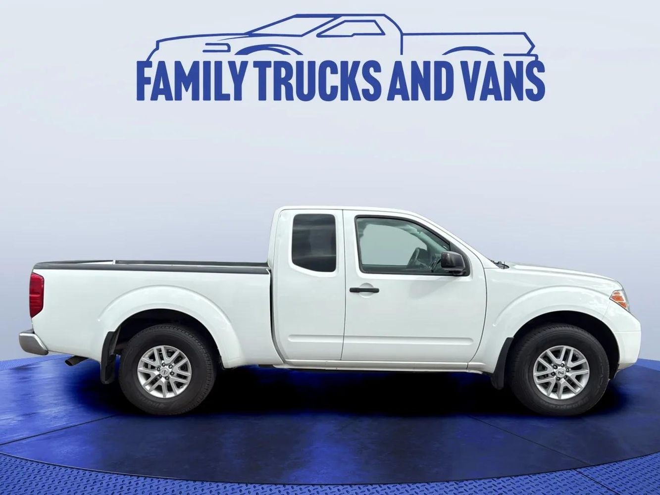2019 Nissan Frontier SV photo 6