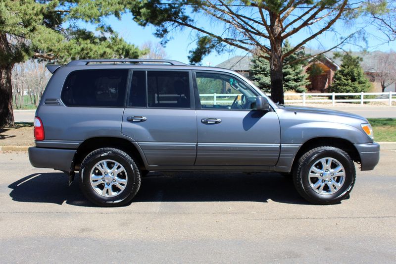 2005 Lexus LX 470 Base | Victory Motors of Colorado