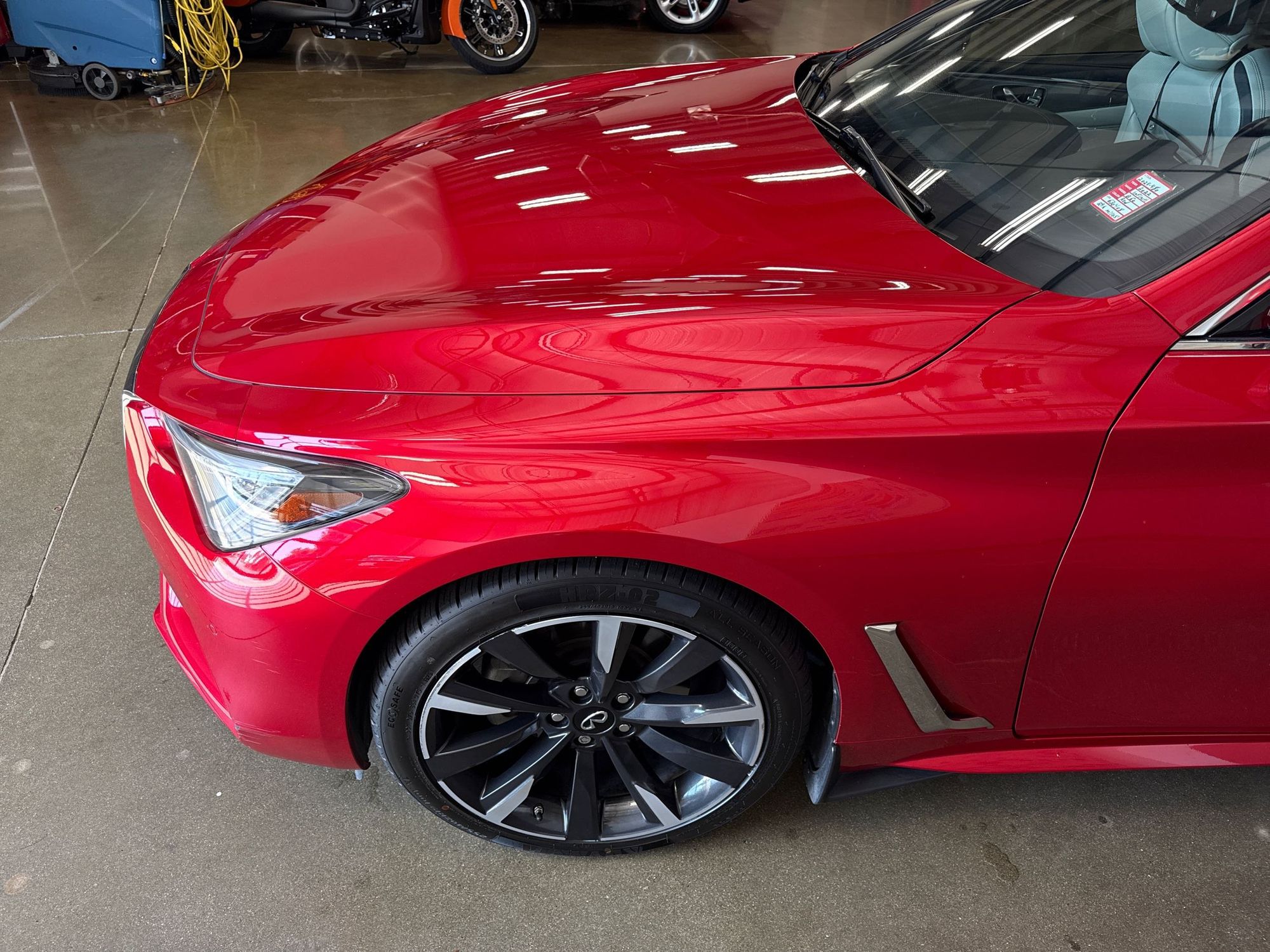 2022 Infiniti Q60 Luxe photo 28